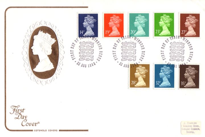 Machins: 14p, 19p, 20p, 23p, 27p, 28p, 32p, 35p, Embossed Head of the Queen Machins: 14p, 19p, 20p, 23p, 27p, 28p, 32p, 35p, Embossed Head of the Queen