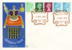 Machins: 10p Se-tenant Stamp Coil
Coronation Regalia