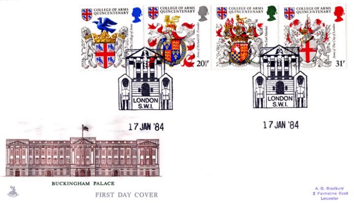 Heraldry, Buckingham Palace