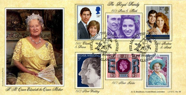 Queen Mother's 90th Birthday, The Royal Family