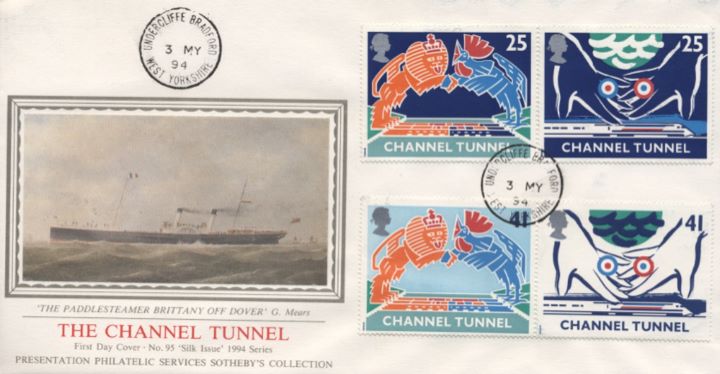 Channel Tunnel, Paddlesteamer off Dover